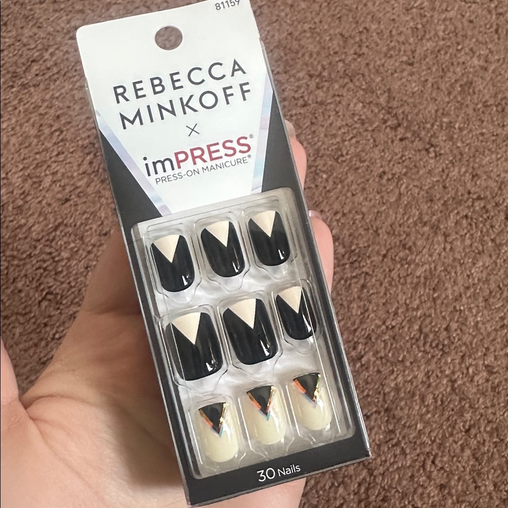 Rebecca Minkoff Kiss Impress Nails Ibiza Nights 30 Pack - Picture 2 of 3